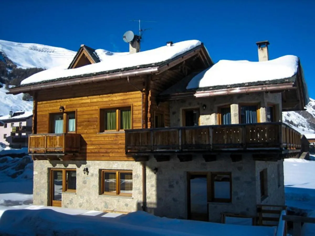 Mele Baitel Li Pigna Daire Livigno İtalya