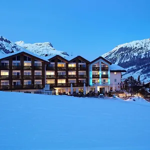Salin & Mountain Hotel