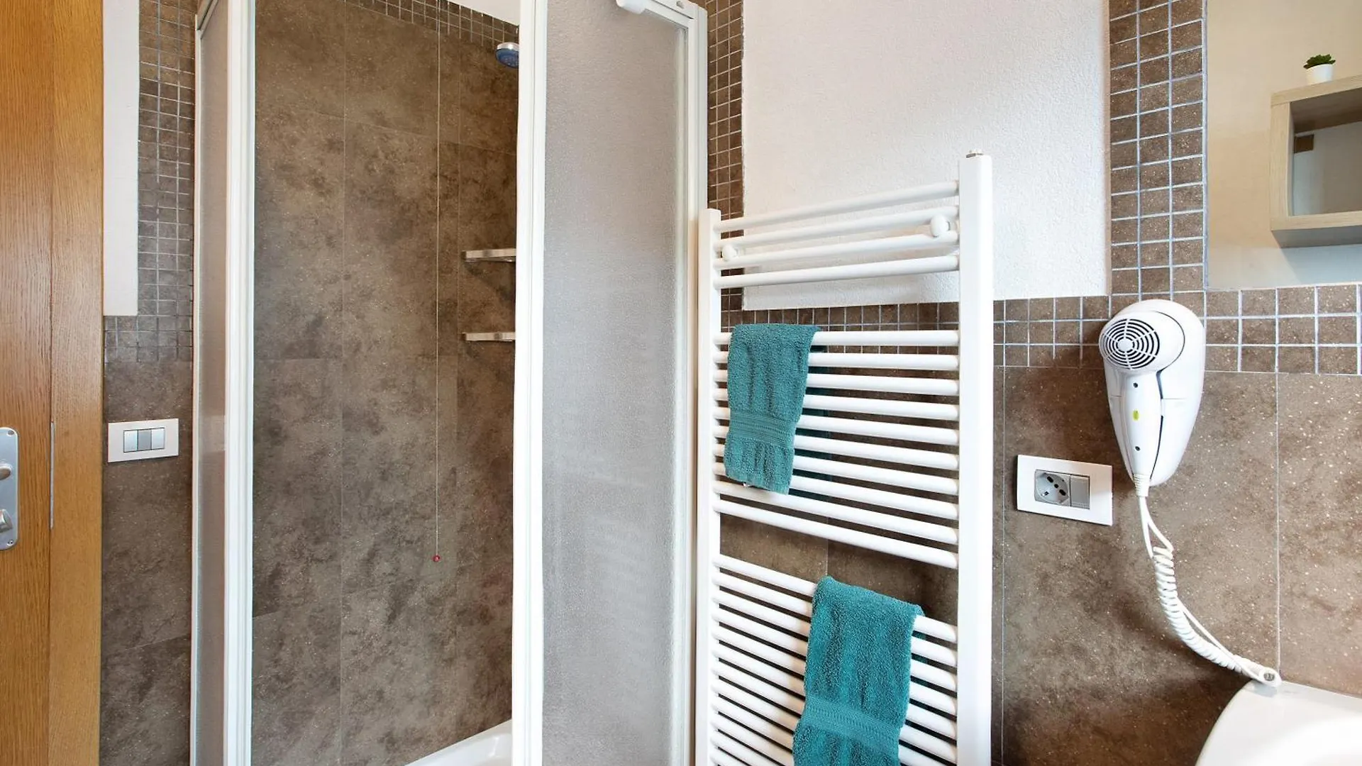 Mele Baitel Li Pigna Apartment Livigno